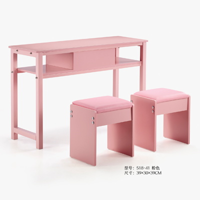 Nail table and chair